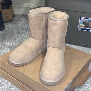 sand short ugg boots